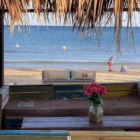 Pres De La Plage, Parking - 4 Pers. - Fr-1-880-14